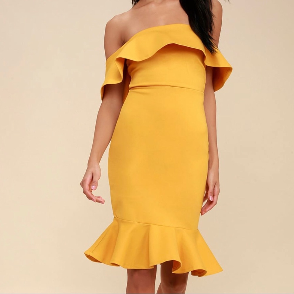 Lulu’s confidence boost yellow OTS dress